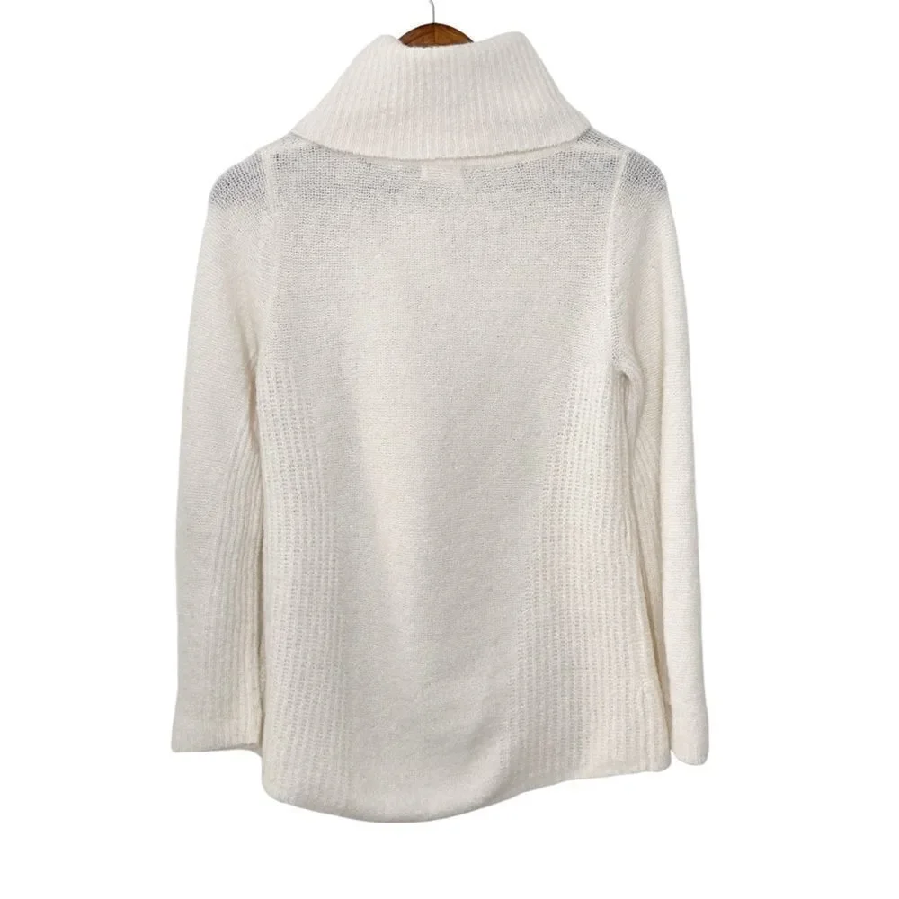 Anthropologie sleeping snow